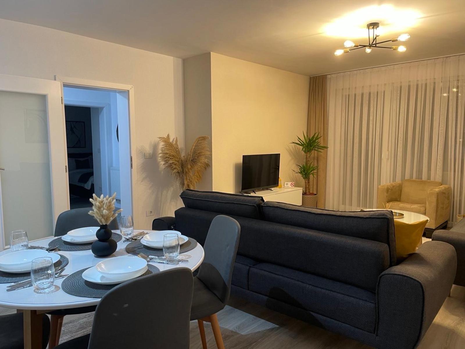 Apartment Prizreni-Free Private Parking Exterior photo